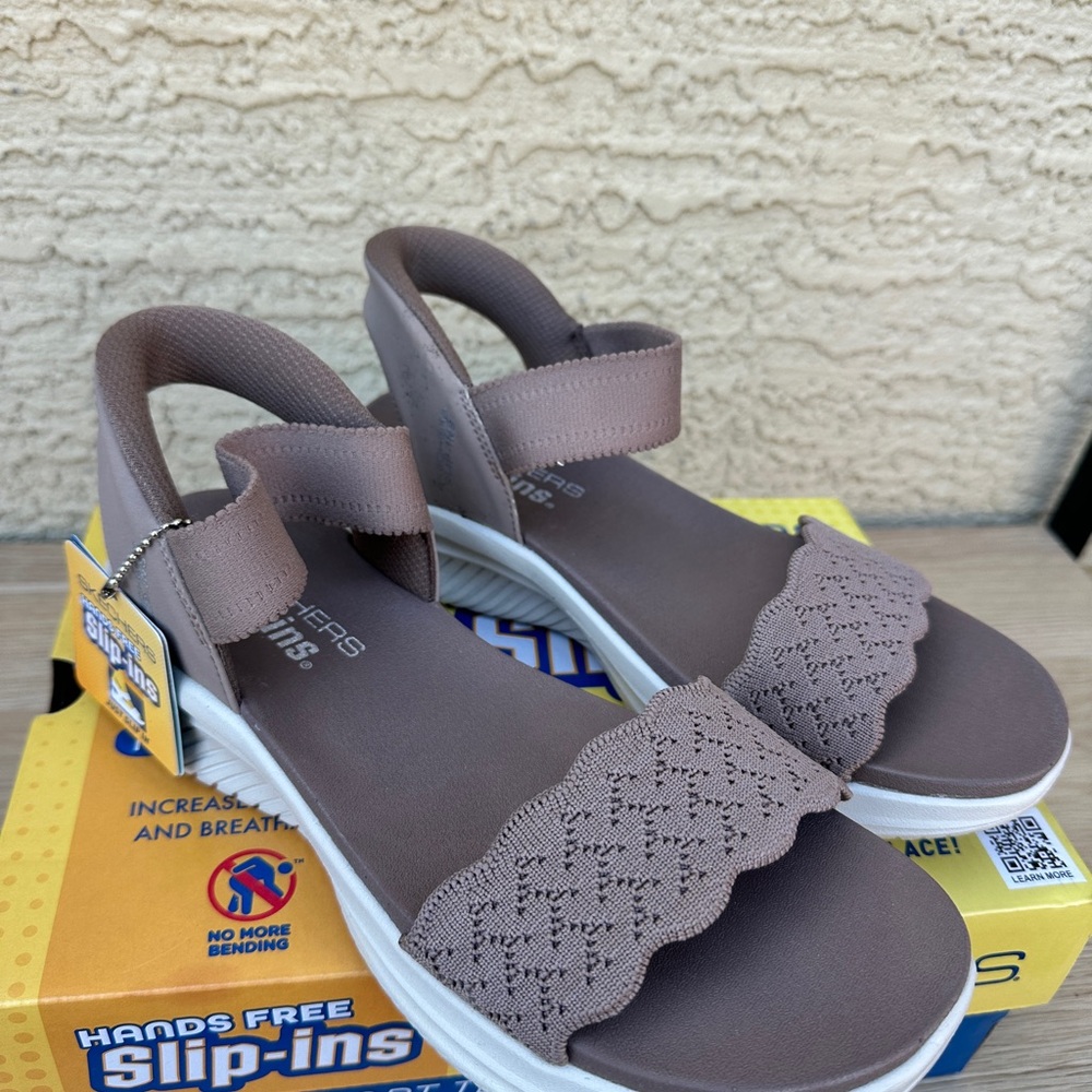Skechers womens Slip-Ins Sandals - Taupe vegan